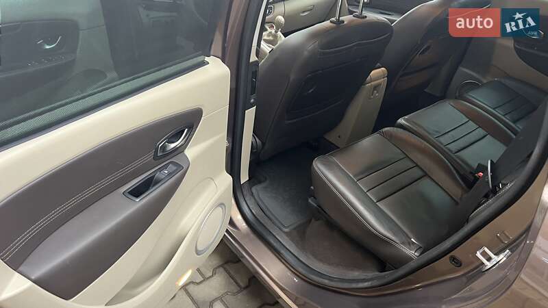 Минивэн Renault Grand Scenic 2012 в Луцке