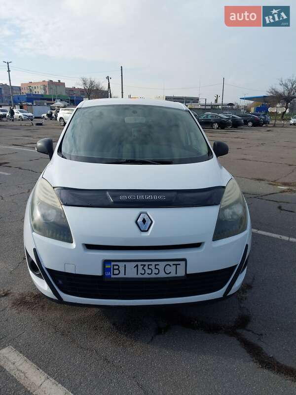 Минивэн Renault Grand Scenic 2010 в Кременчуге фото 6 Минивэн Renault Grand Scenic 2010 в Кременчуге