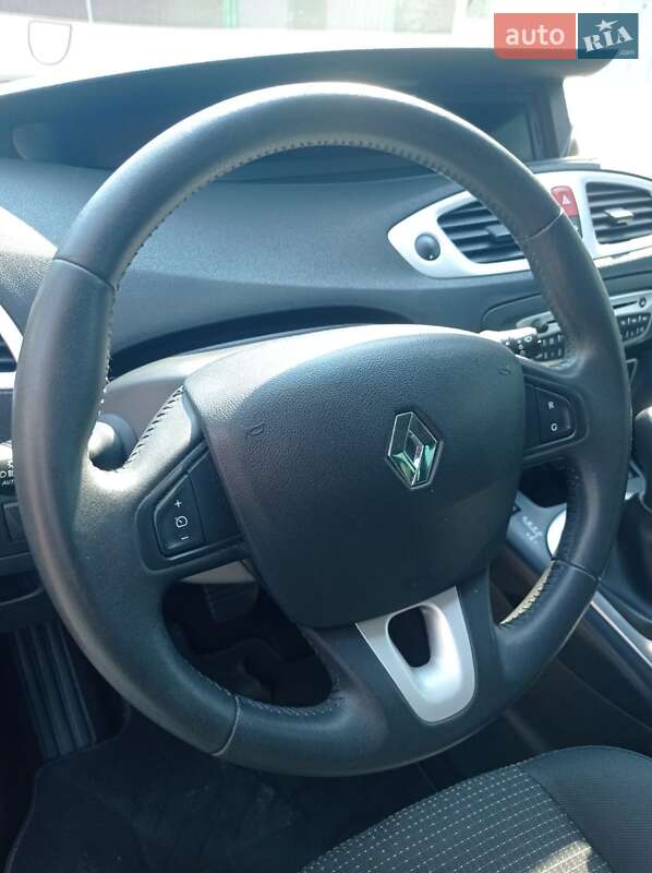 Мінівен Renault Grand Scenic 2010 в Лебедині фото 8 Мінівен Renault Grand Scenic 2010 в Лебедині