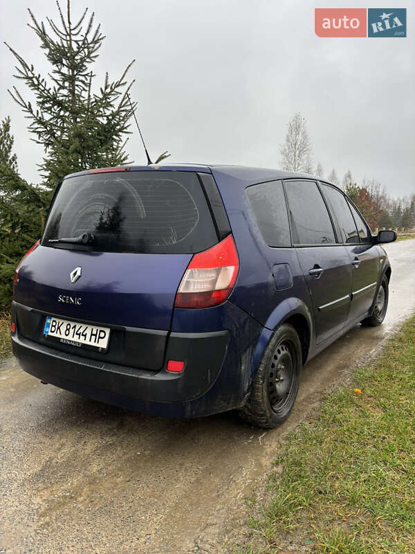 Минивэн Renault Grand Scenic 2004 в Березному