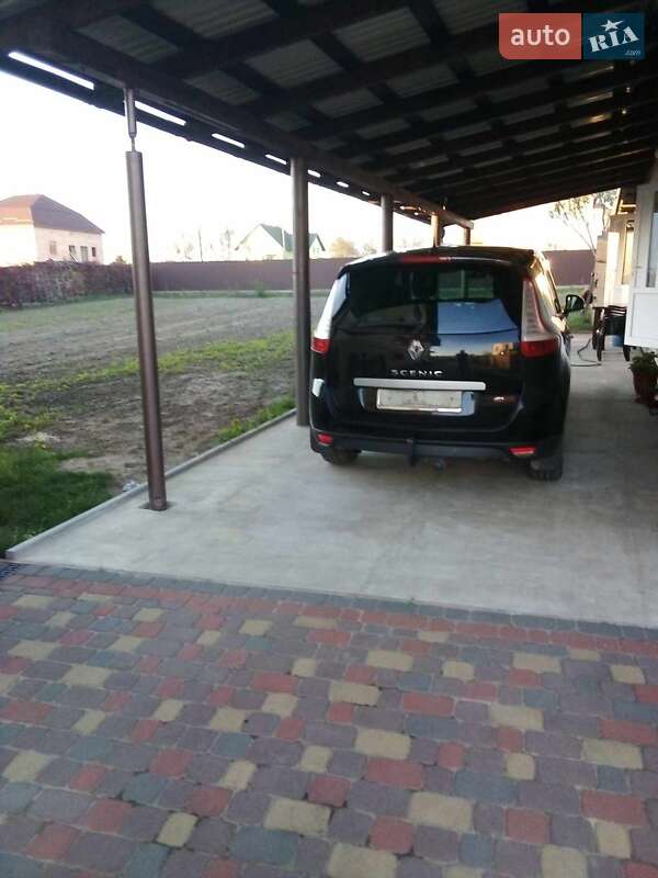 Мінівен Renault Grand Scenic 2011 в Новояворівську