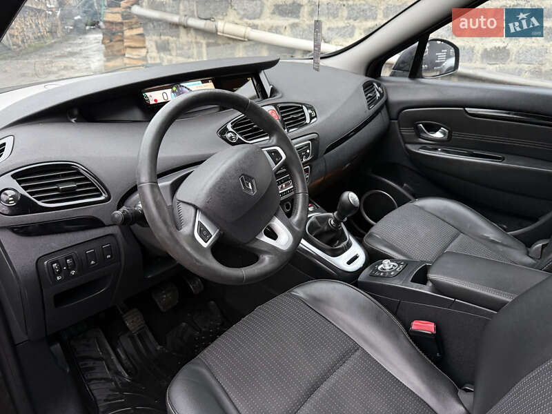 Минивэн Renault Grand Scenic 2011 в Ивано-Франковске