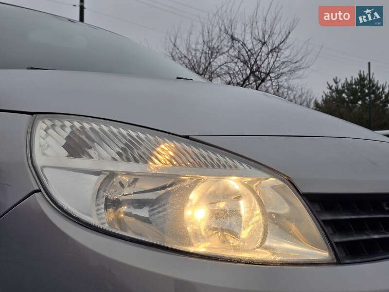Минивэн Renault Grand Scenic 2005 в Хмельницком