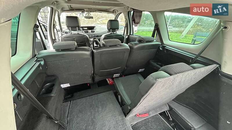 Минивэн Renault Grand Scenic 2011 в Львове фото 23 Минивэн Renault Grand Scenic 2011 в Львове