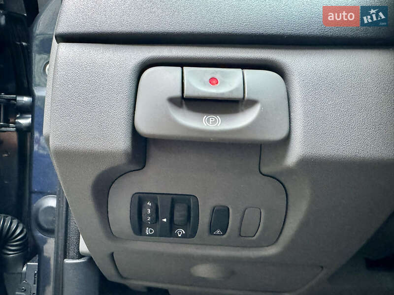 Минивэн Renault Grand Scenic 2006 в Харькове