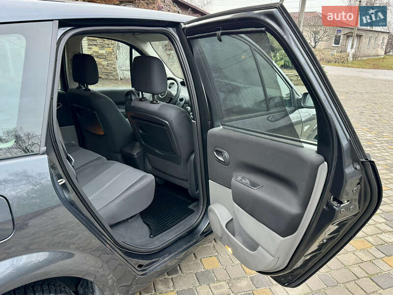 Минивэн Renault Grand Scenic 2006 в Харькове