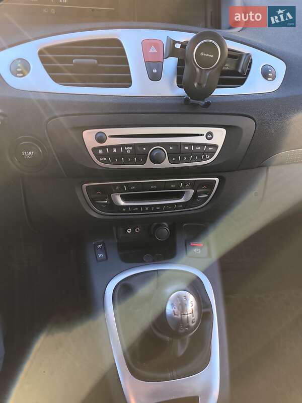 Минивэн Renault Grand Scenic 2009 в Киеве