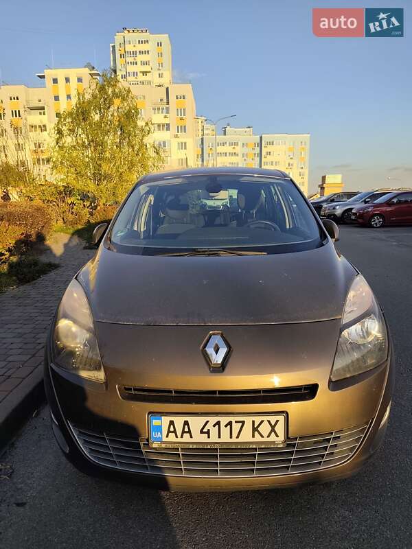 Минивэн Renault Grand Scenic 2009 в Киеве