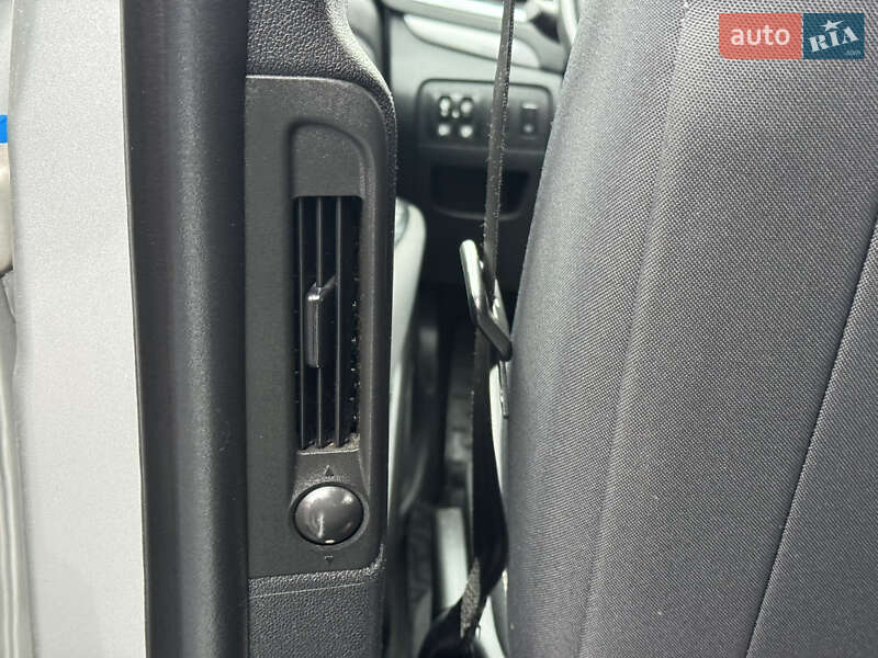 Минивэн Renault Grand Scenic 2016 в Виннице фото 43 Минивэн Renault Grand Scenic 2016 в Виннице