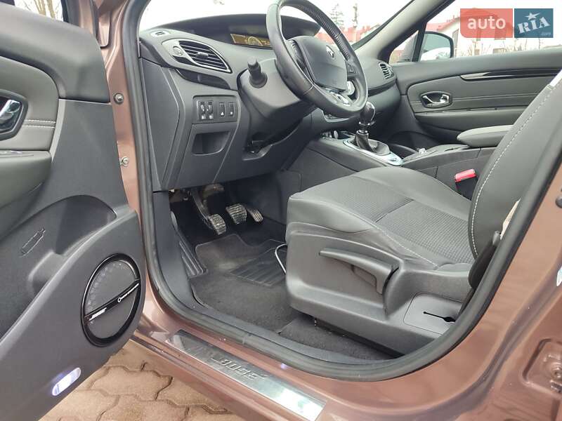 Мінівен Renault Grand Scenic 2013 в Львові