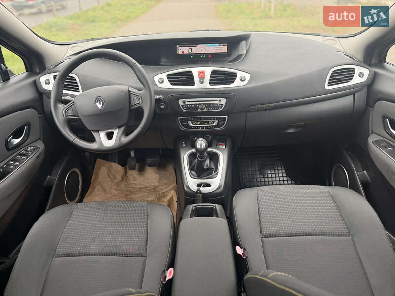 Минивэн Renault Grand Scenic 2010 в Ровно фото 45 Минивэн Renault Grand Scenic 2010 в Ровно