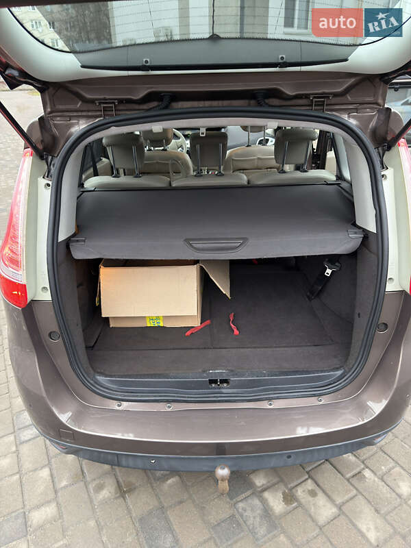 Мінівен Renault Grand Scenic 2010 в Березному фото 17 Мінівен Renault Grand Scenic 2010 в Березному