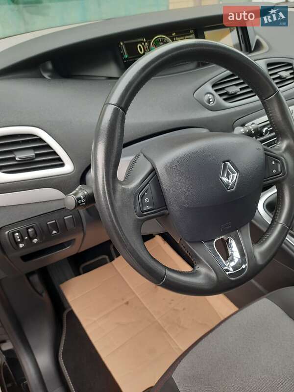Минивэн Renault Grand Scenic 2014 в Луцке