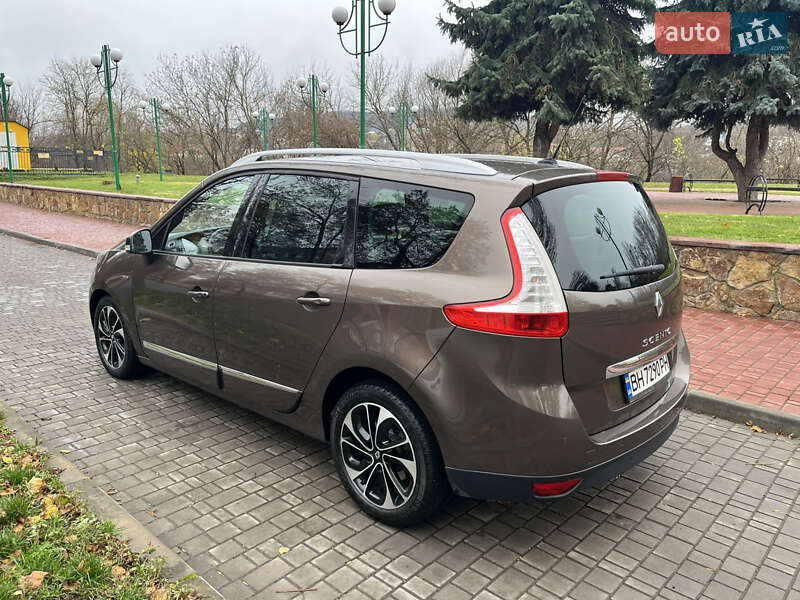 Мінівен Renault Grand Scenic 2013 в Могилів-Подільському фото 16 Мінівен Renault Grand Scenic 2013 в Могилів-Подільському
