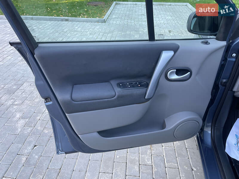 Мінівен Renault Grand Scenic 2008 в Луцьку фото 17 Мінівен Renault Grand Scenic 2008 в Луцьку