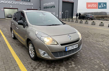 Мінівен Renault Grand Scenic 2011 в Бучі