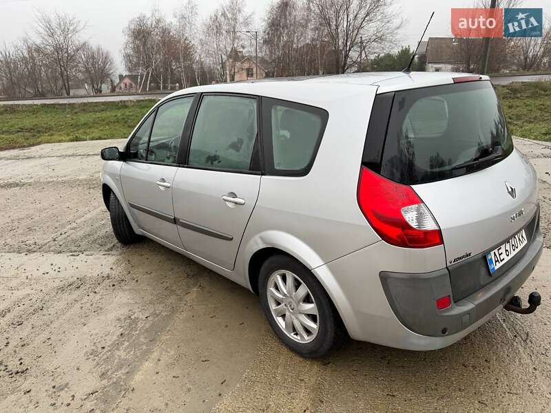 Мінівен Renault Grand Scenic 2006 в Дніпрі фото 4 Мінівен Renault Grand Scenic 2006 в Дніпрі