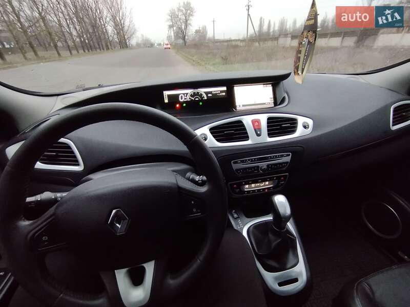 Минивэн Renault Grand Scenic 2009 в Белгороде-Днестровском