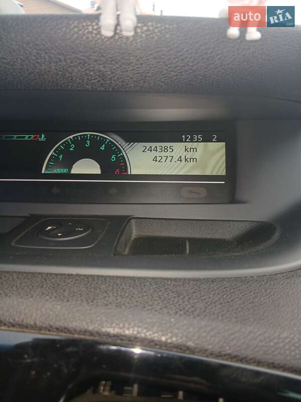 Минивэн Renault Grand Scenic 2011 в Сумах