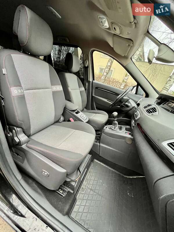 Минивэн Renault Grand Scenic 2013 в Черновцах фото 17 Минивэн Renault Grand Scenic 2013 в Черновцах