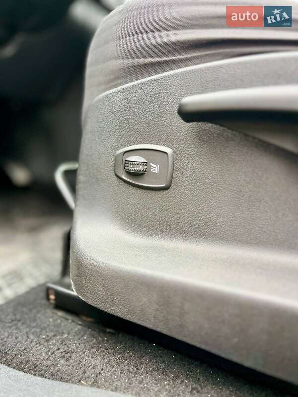 Минивэн Renault Grand Scenic 2013 в Черновцах фото 27 Минивэн Renault Grand Scenic 2013 в Черновцах