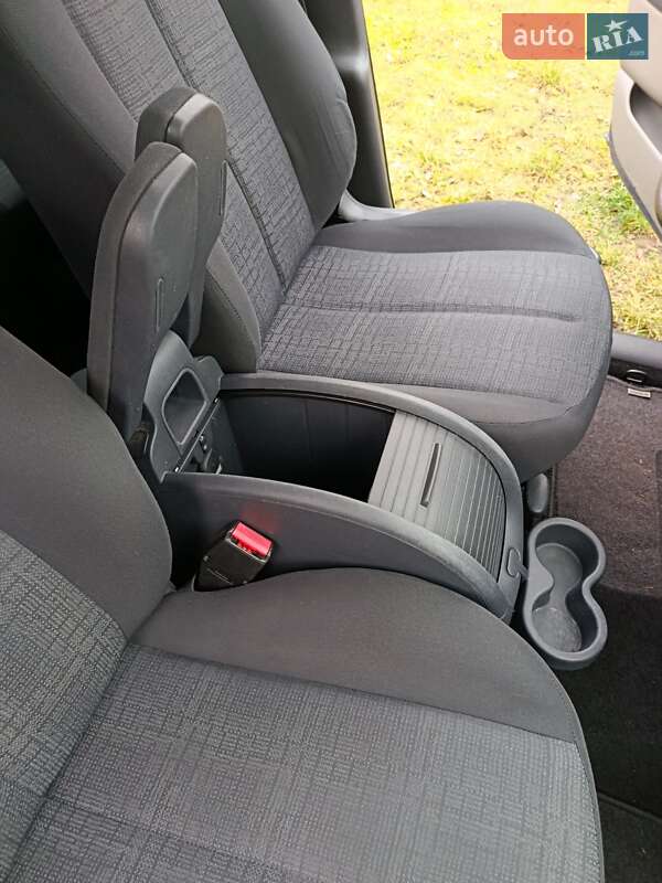 Минивэн Renault Grand Scenic 2008 в Макарове