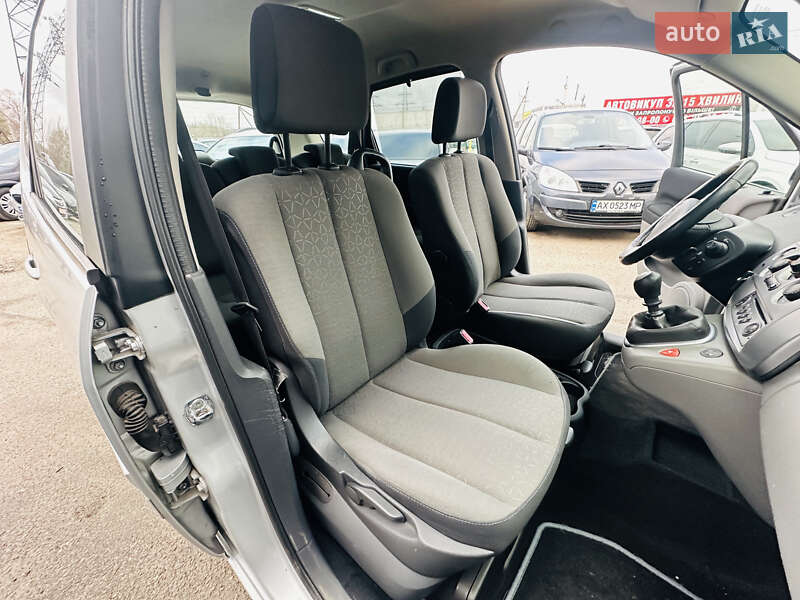 Минивэн Renault Grand Scenic 2008 в Харькове фото 34 Минивэн Renault Grand Scenic 2008 в Харькове