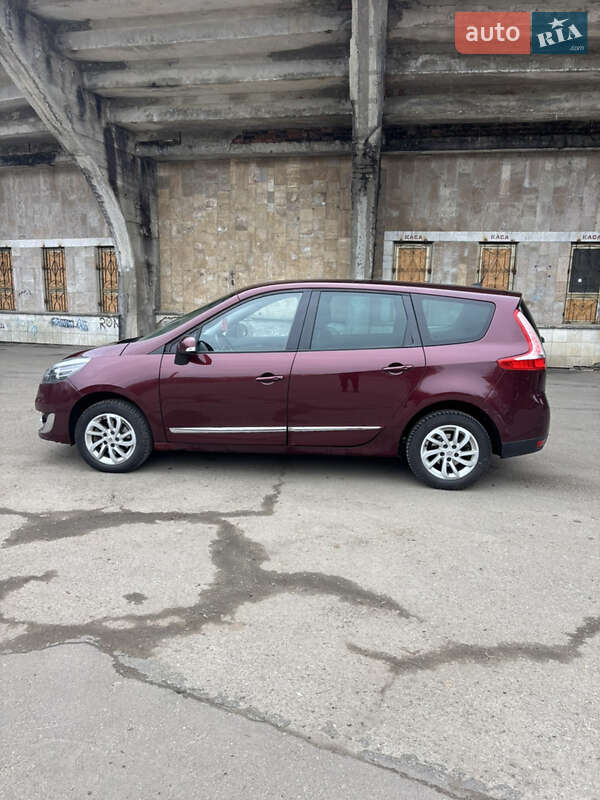 Минивэн Renault Grand Scenic 2013 в Ивано-Франковске фото 4 Минивэн Renault Grand Scenic 2013 в Ивано-Франковске