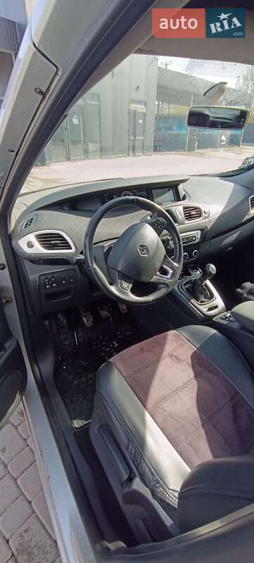 Минивэн Renault Grand Scenic 2013 в Львове фото 11 Минивэн Renault Grand Scenic 2013 в Львове