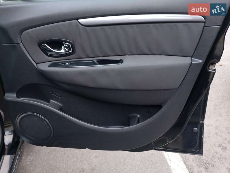 Минивэн Renault Grand Scenic 2015 в Чернигове фото 9 Минивэн Renault Grand Scenic 2015 в Чернигове