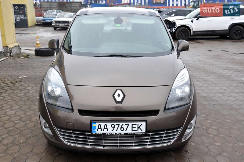 Минивэн Renault Grand Scenic 2011 в Львове фото 4 Минивэн Renault Grand Scenic 2011 в Львове