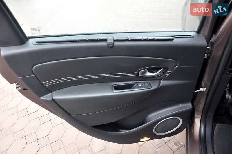 Минивэн Renault Grand Scenic 2011 в Львове фото 20 Минивэн Renault Grand Scenic 2011 в Львове