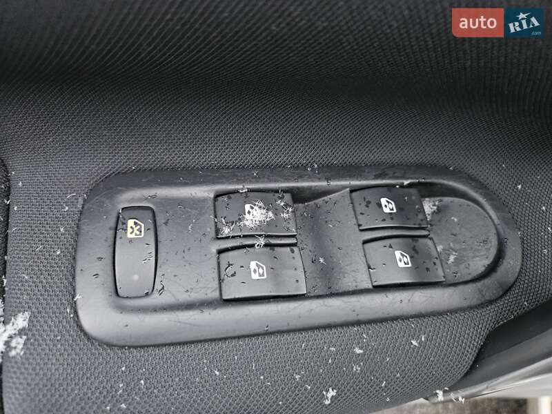 Минивэн Renault Grand Scenic 2008 в Полтаве фото 91 Минивэн Renault Grand Scenic 2008 в Полтаве