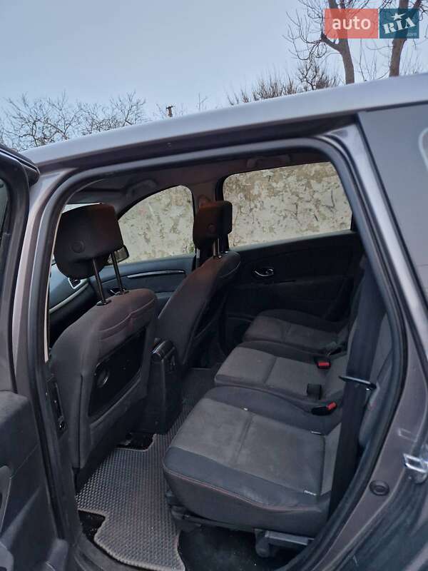 Мінівен Renault Grand Scenic 2014 в Дніпрі фото 6 Мінівен Renault Grand Scenic 2014 в Дніпрі