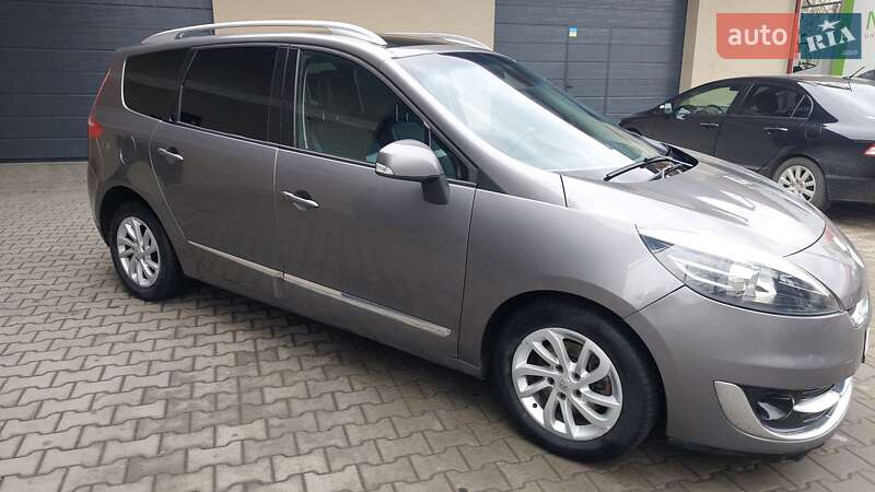 Минивэн Renault Grand Scenic 2012 в Калуше