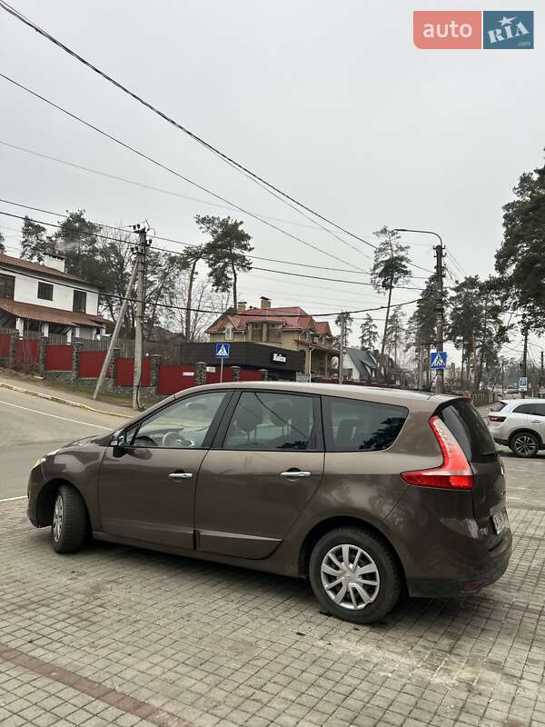 Минивэн Renault Grand Scenic 2009 в Ирпене фото 2 Минивэн Renault Grand Scenic 2009 в Ирпене
