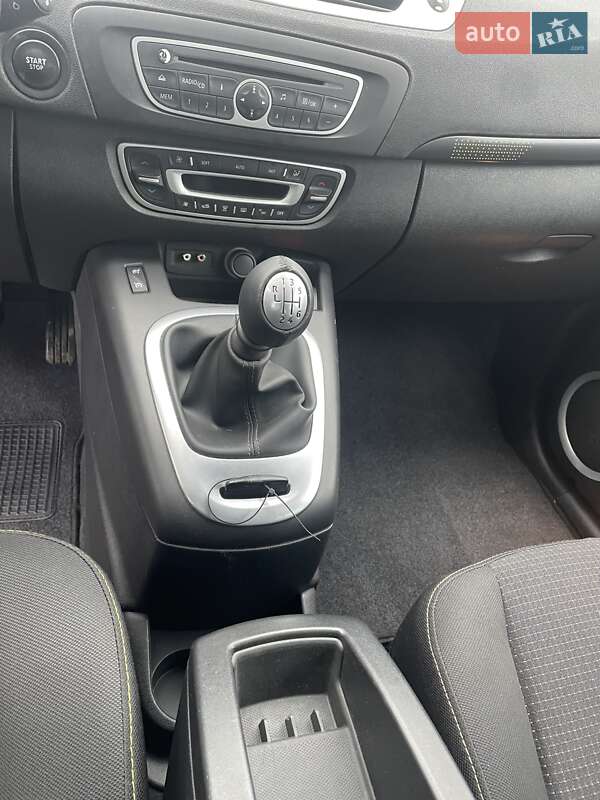 Минивэн Renault Grand Scenic 2009 в Золочеве