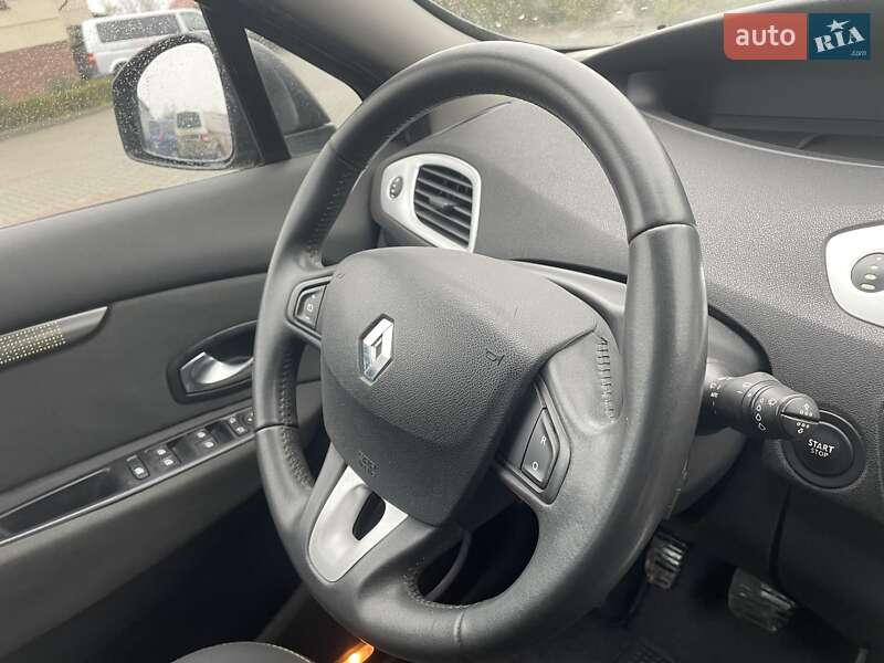 Минивэн Renault Grand Scenic 2009 в Золочеве