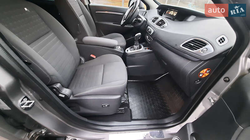 Минивэн Renault Grand Scenic 2016 в Дубно