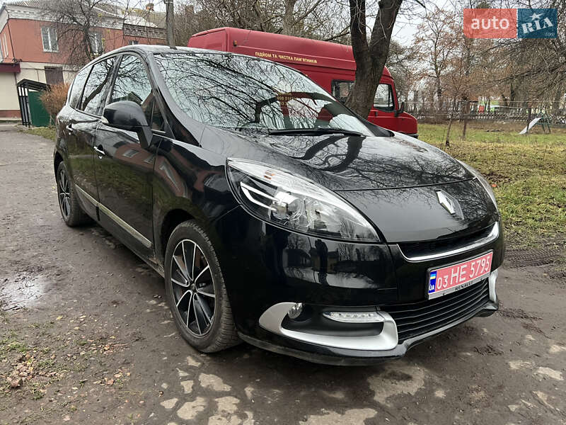 Мінівен Renault Grand Scenic 2012 в Нововолинську