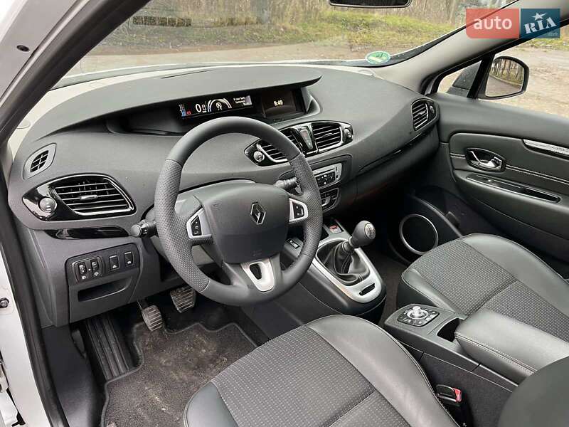 Минивэн Renault Grand Scenic 2012 в Красилове