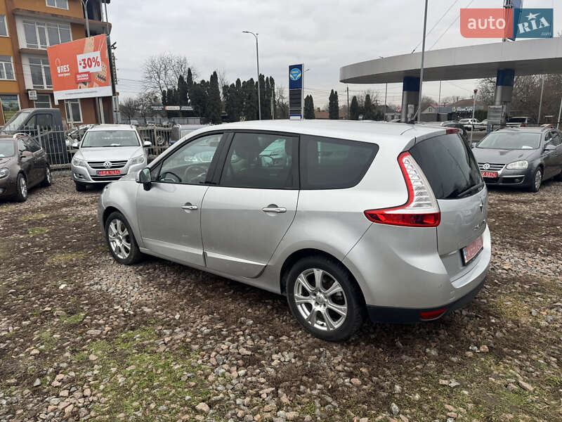 Минивэн Renault Grand Scenic 2011 в Староконстантинове