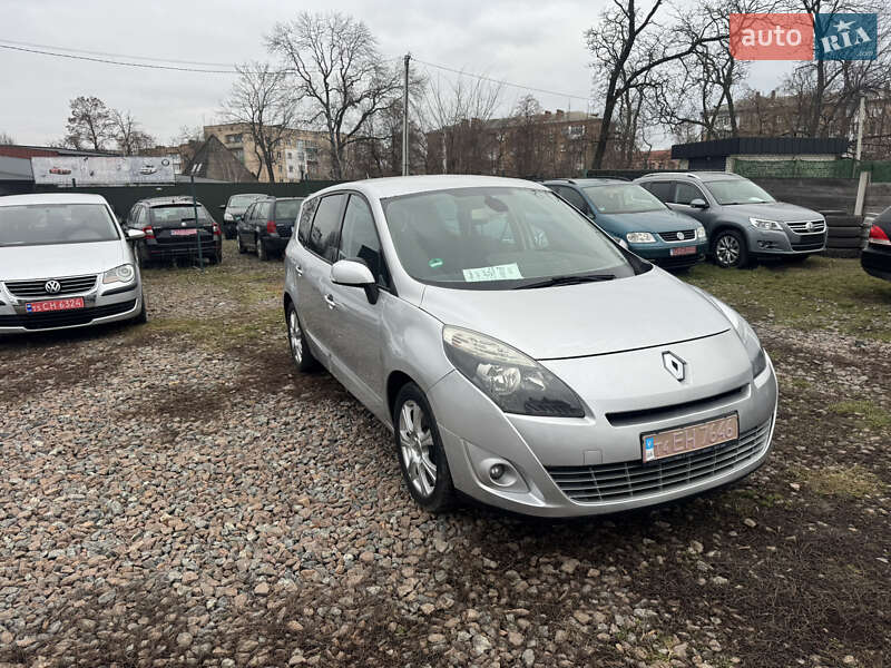 Минивэн Renault Grand Scenic 2011 в Староконстантинове