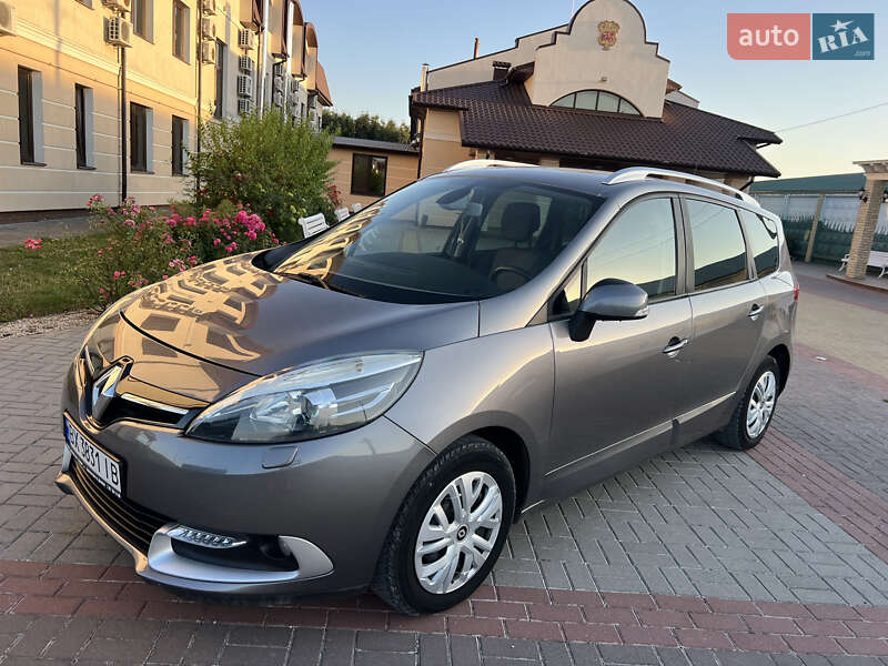 Renault Grand Scenic 2013