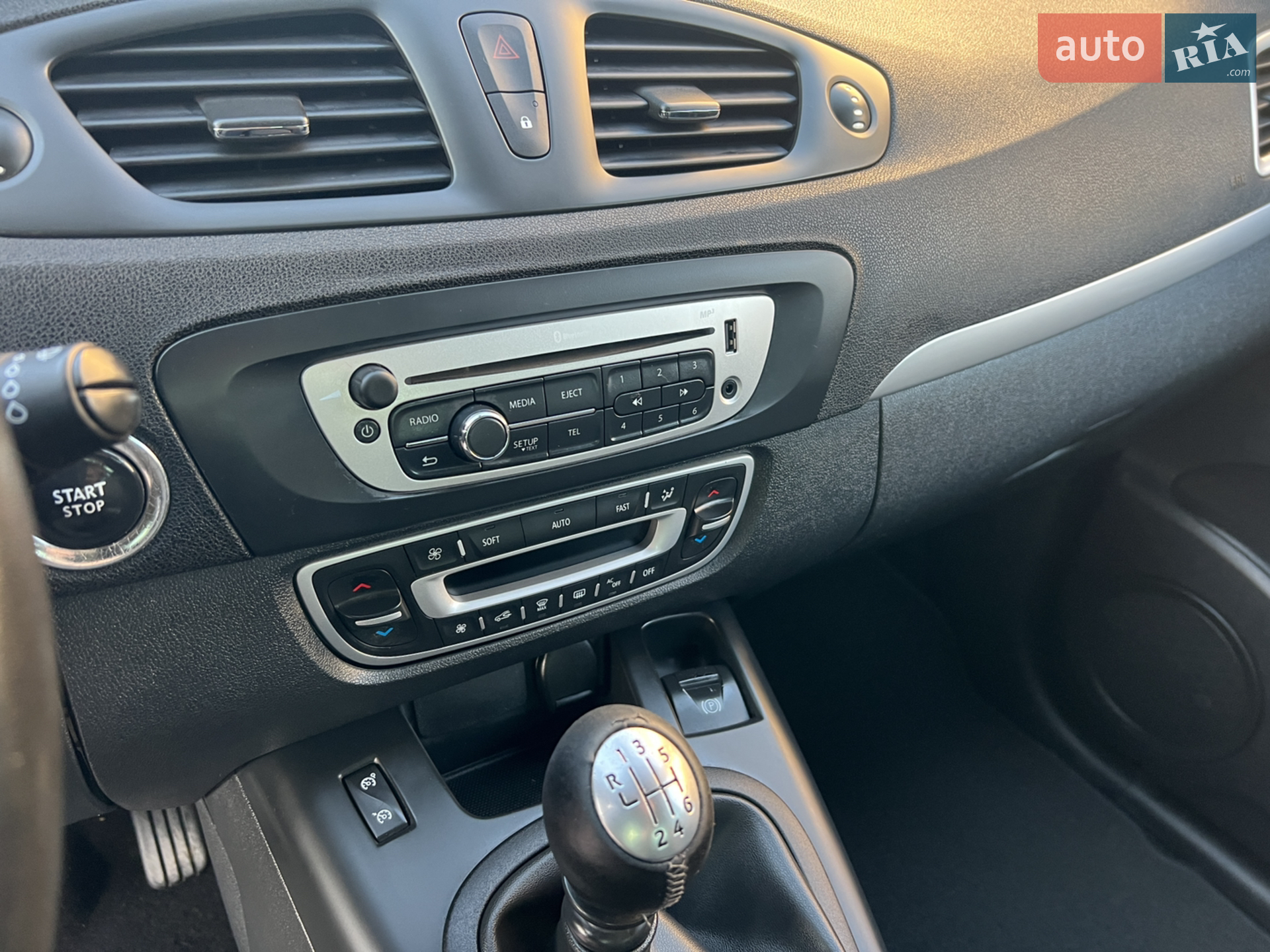 2013 Renault Scenic - мініатюра 41