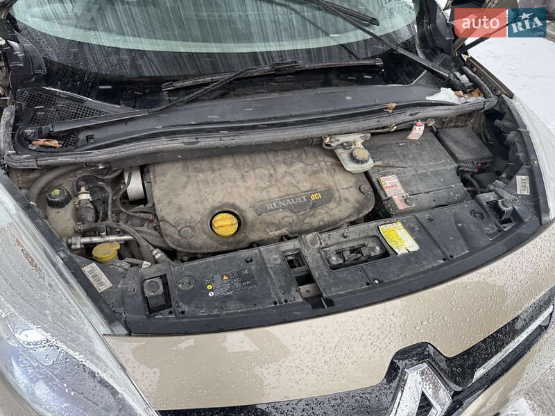 Мінівен Renault Grand Scenic 2015 в Хмельницькому
