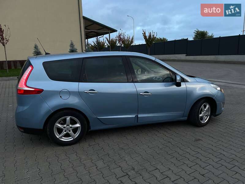 Мінівен Renault Grand Scenic 2009 в Луцьку