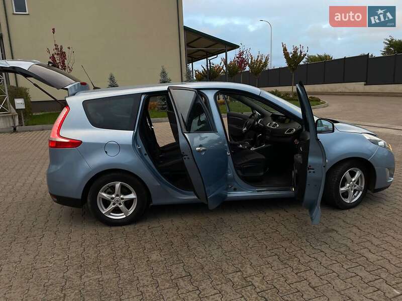 Мінівен Renault Grand Scenic 2009 в Луцьку