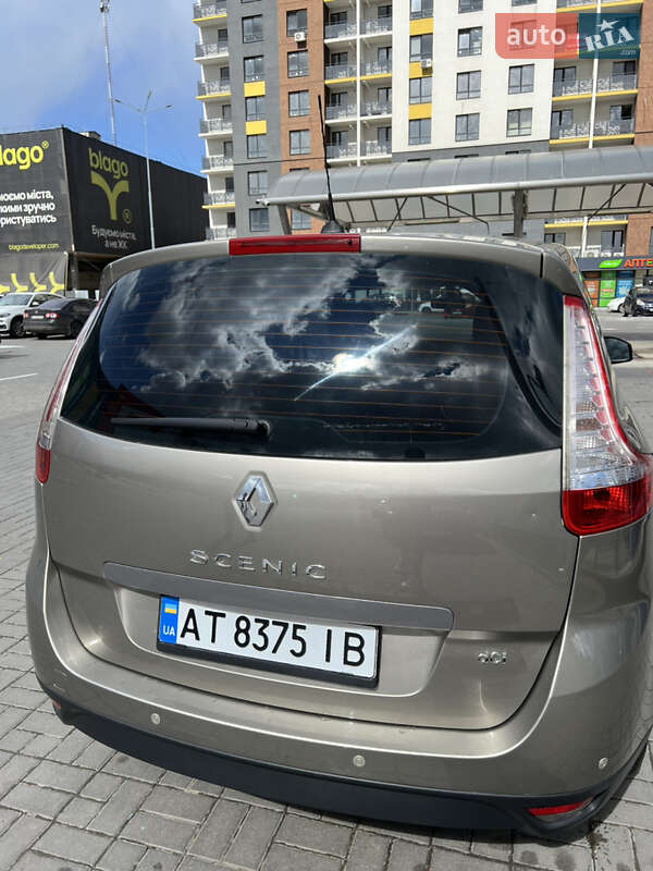 Минивэн Renault Grand Scenic 2011 в Ивано-Франковске