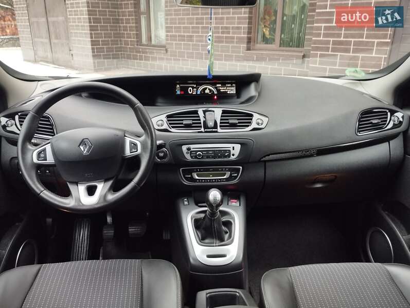 Минивэн Renault Grand Scenic 2013 в Луцке